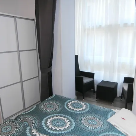 Konukevi Donostiarra 2*